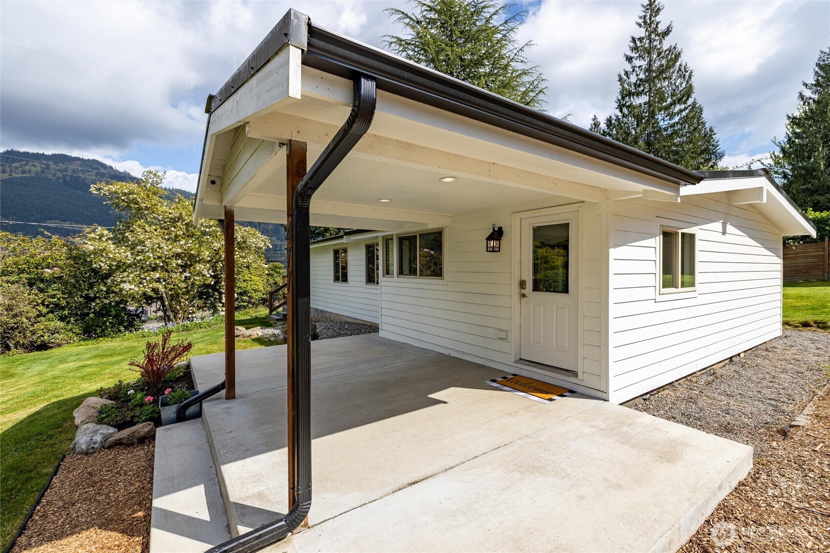 477 W Lake Samish Drive Property Photo 33