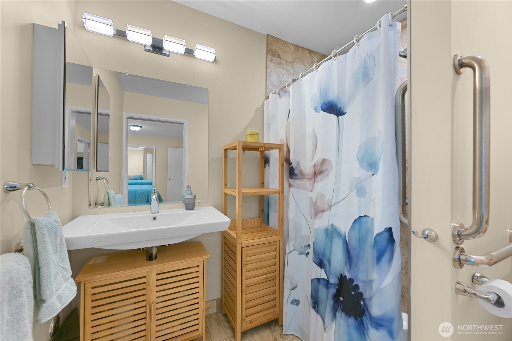 3942 Brown Road Property Photo 13