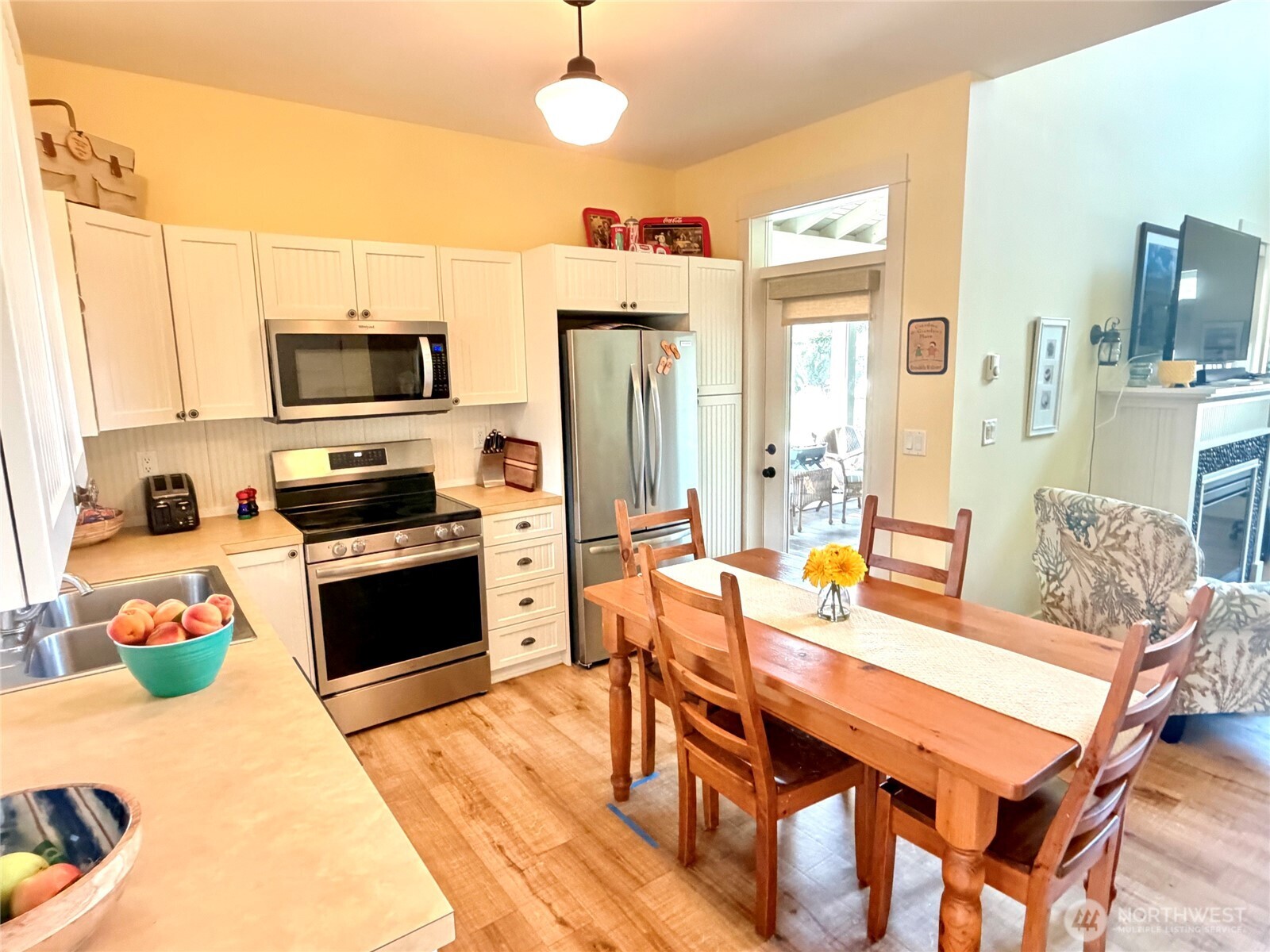 137 Malarkey Lane Property Photo 6