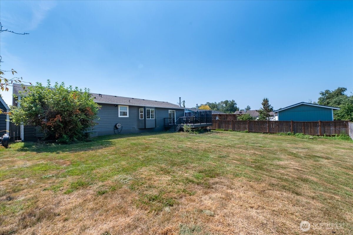 6607 69th Street Property Photo 31