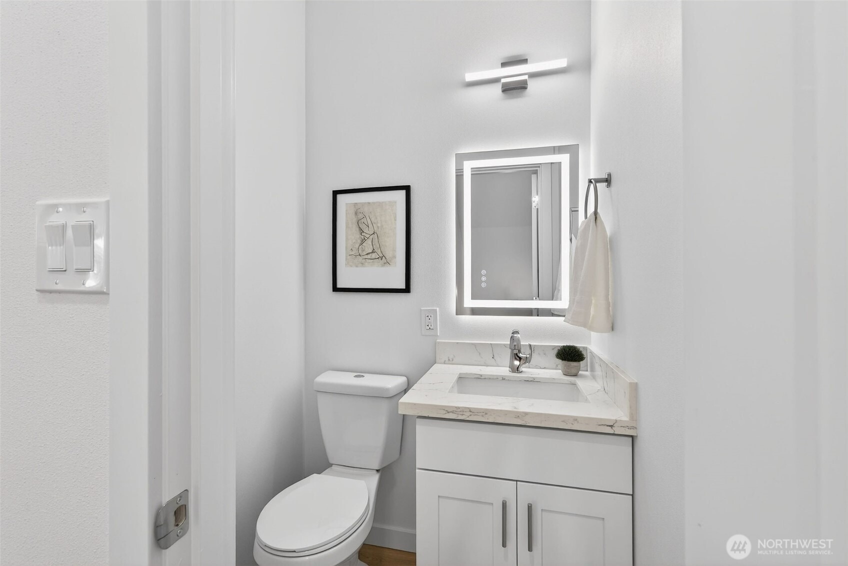 221 Ne 185th Street B Property Photo 12