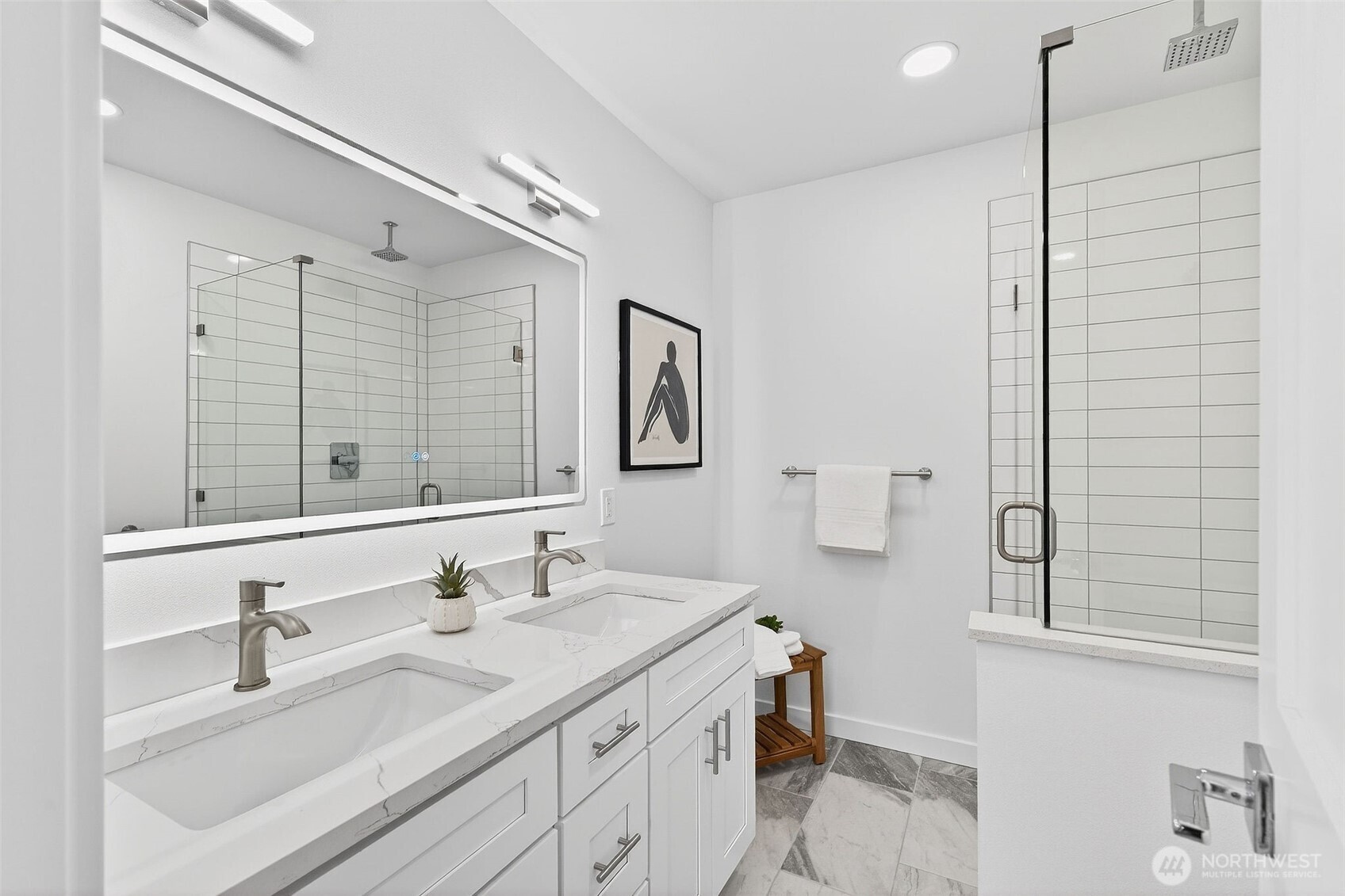 221 Ne 185th Street B Property Photo 16