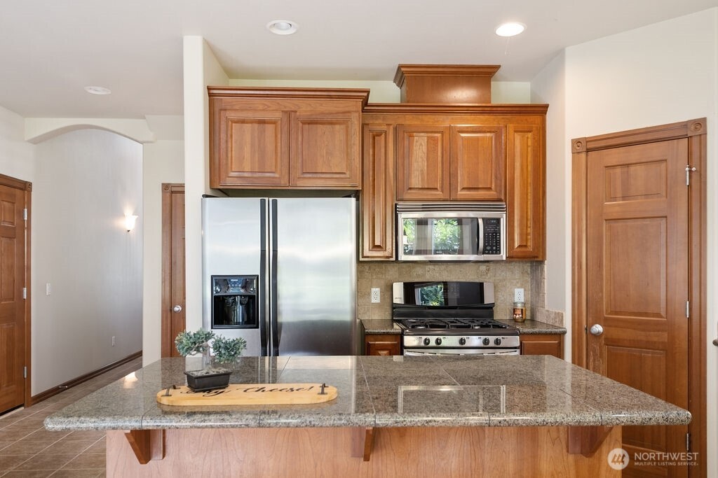3706 Kinsale Lane Property Photo 13