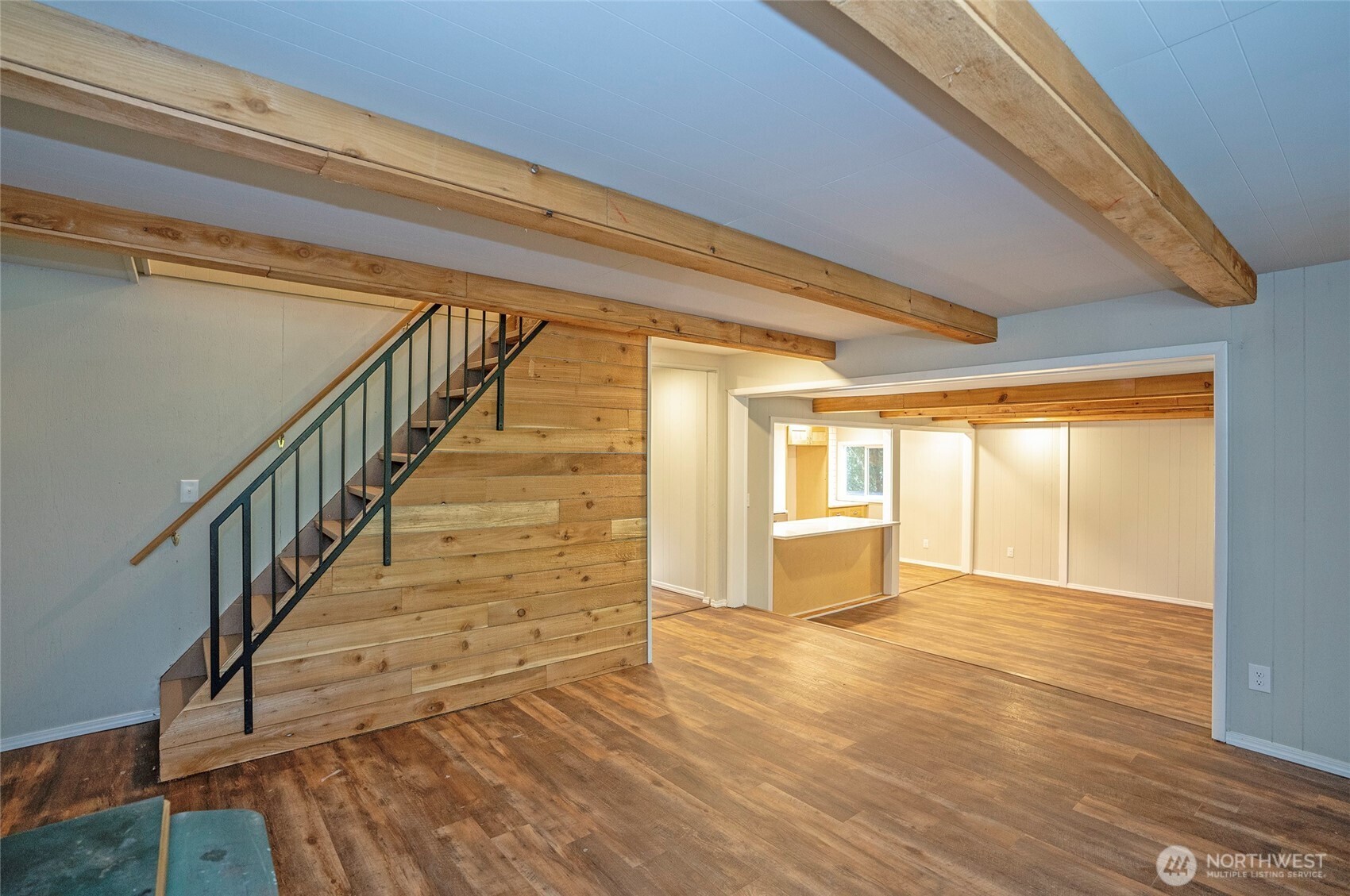 120 Cascade Drive Property Photo 10