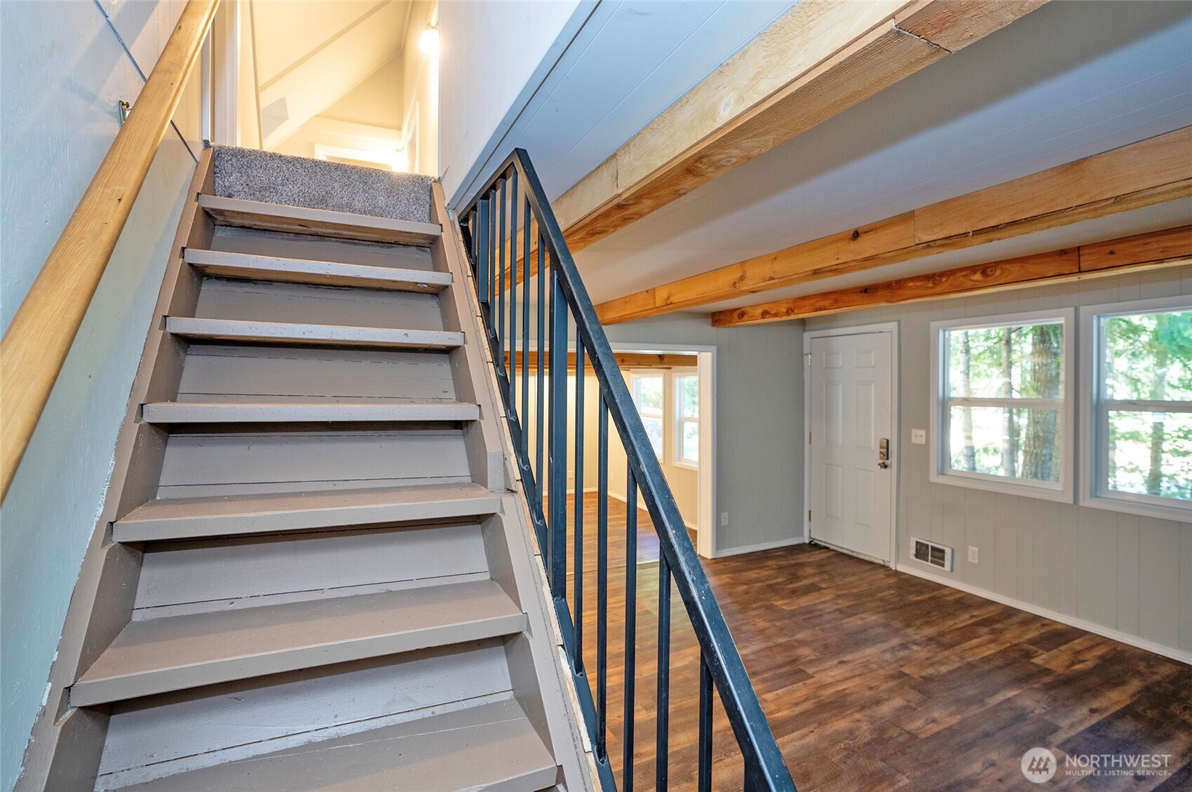 120 Cascade Drive Property Photo 27