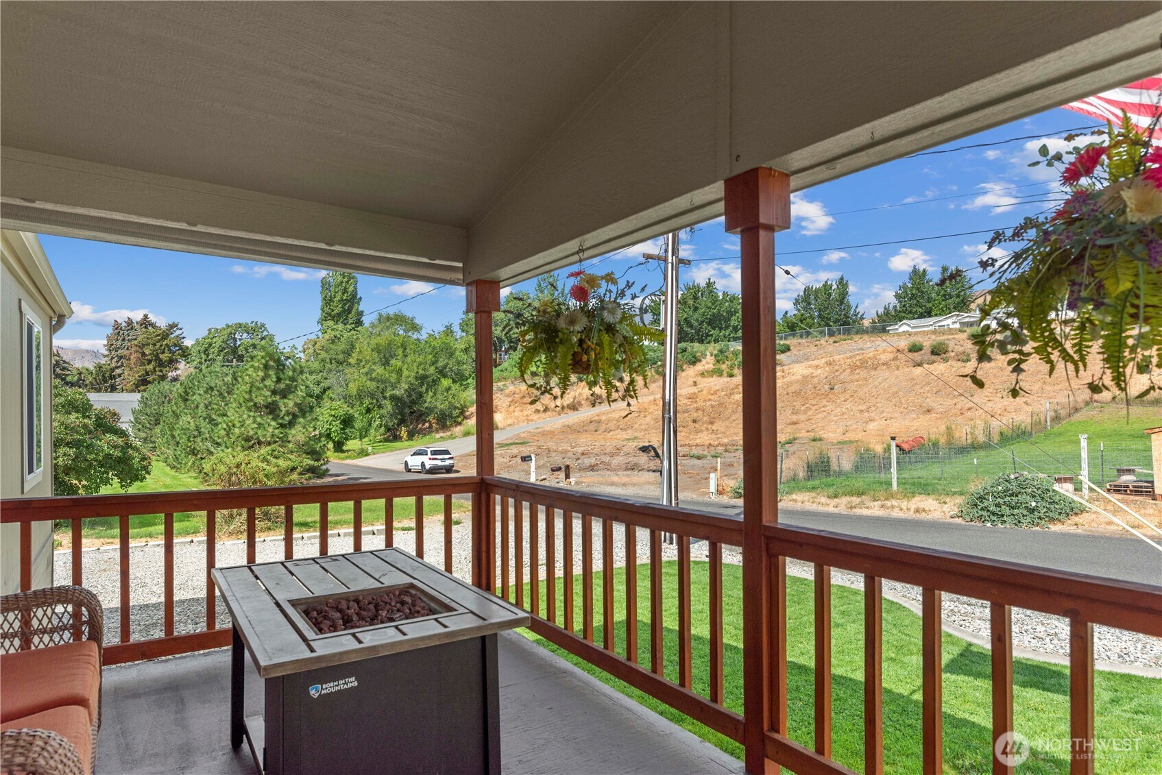 1707 Lower Monitor Road Property Photo 4