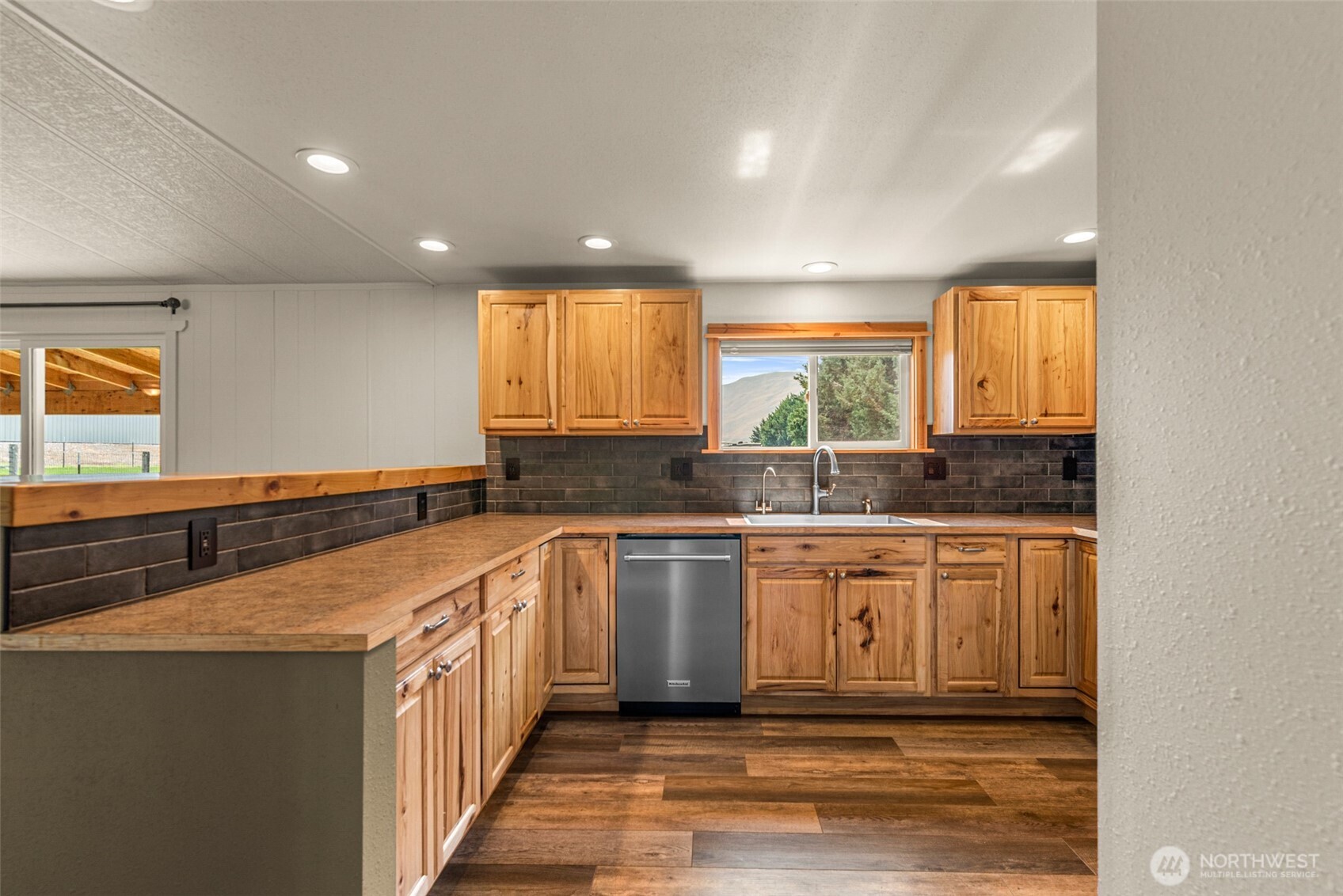 1707 Lower Monitor Road Property Photo 8