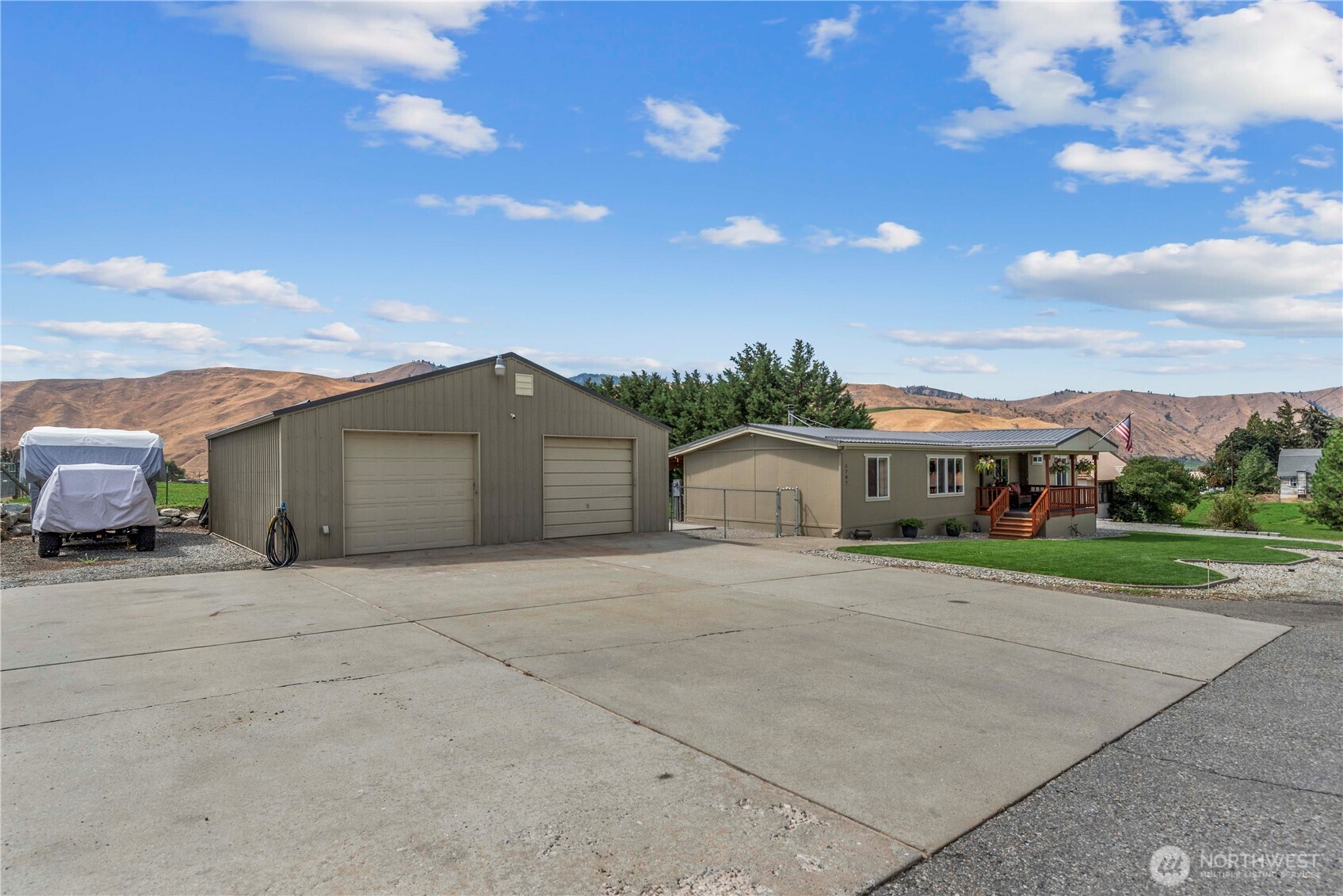 1707 Lower Monitor Road Property Photo 33