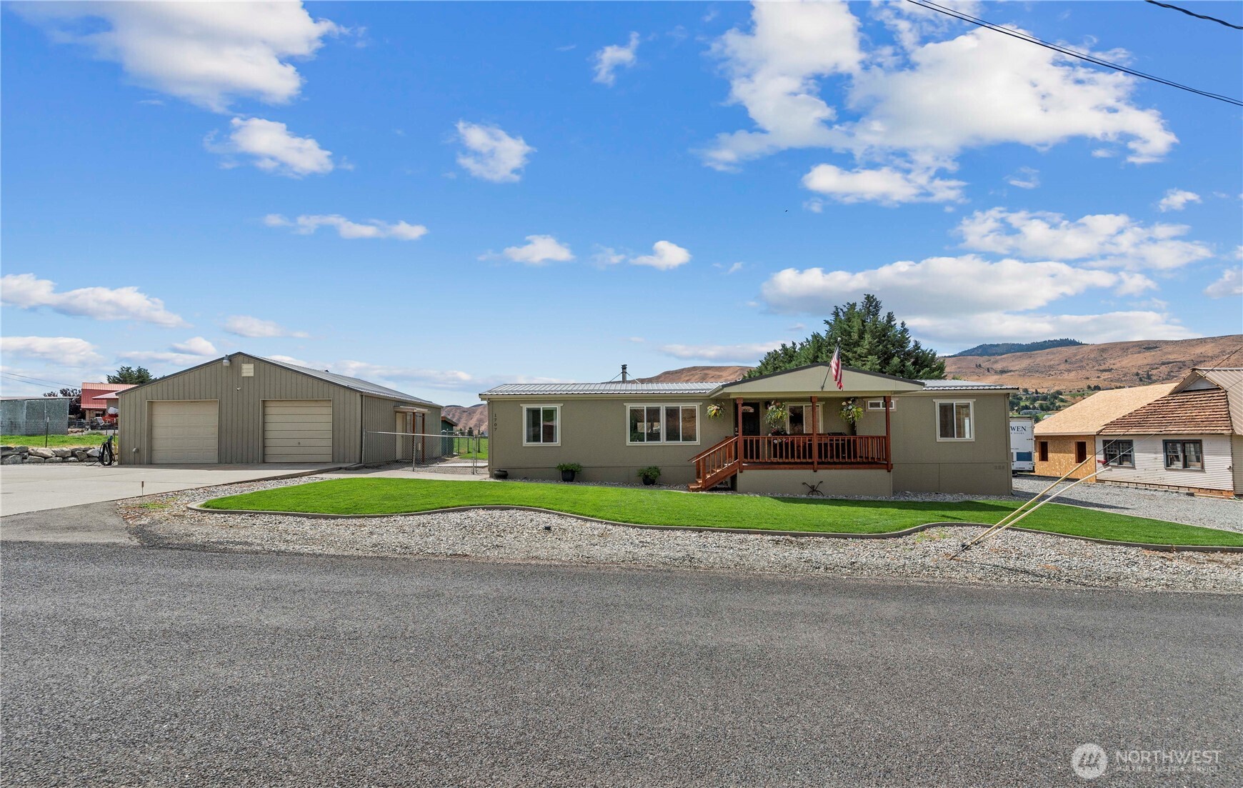 1707 Lower Monitor Road Property Photo 39