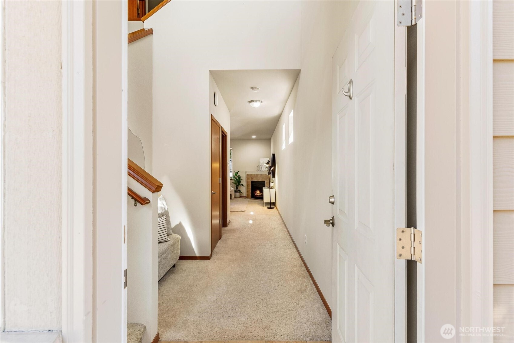 1209 139th Place Property Photo 6