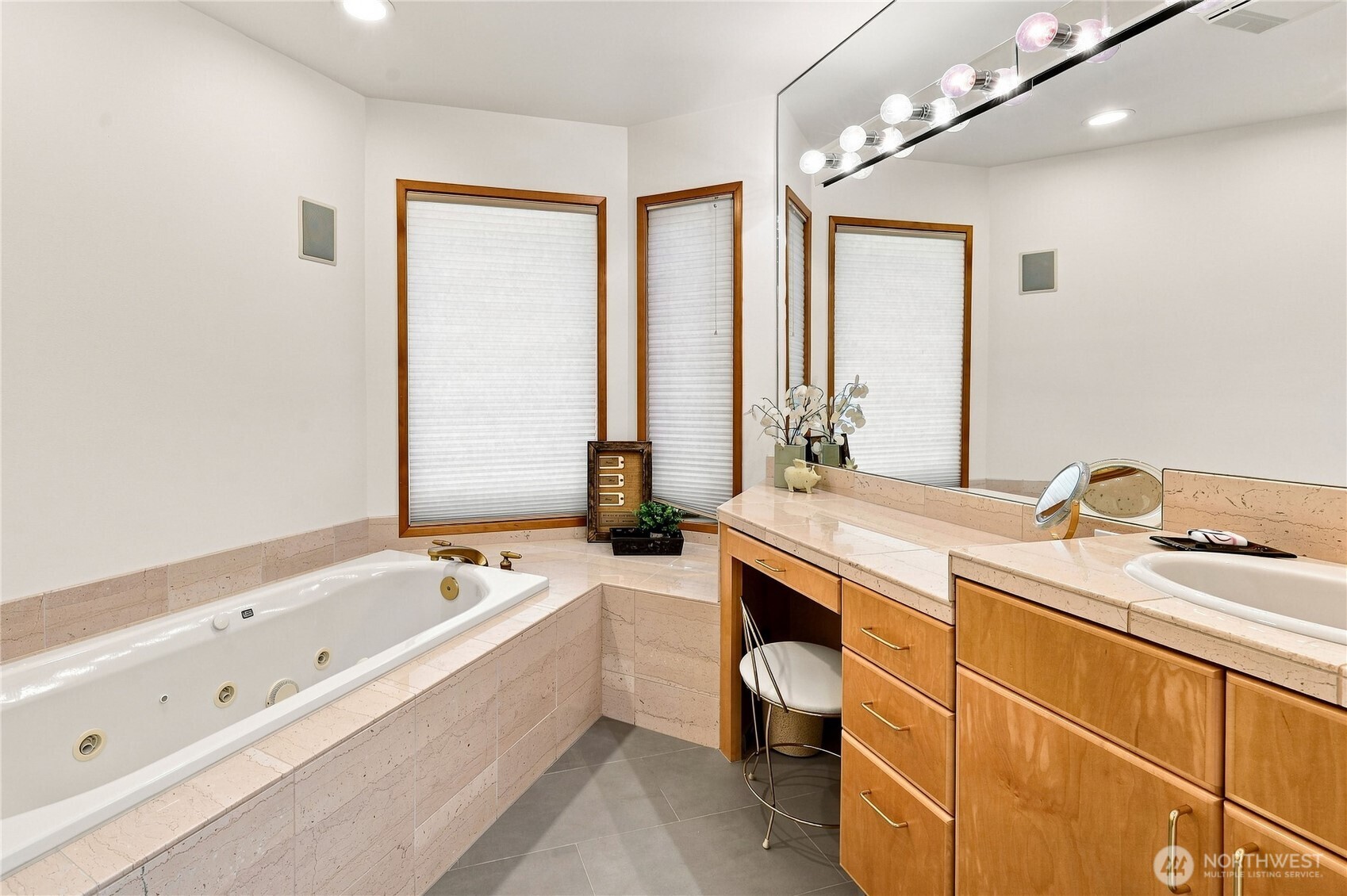 65 Montgomery Court Property Photo 26