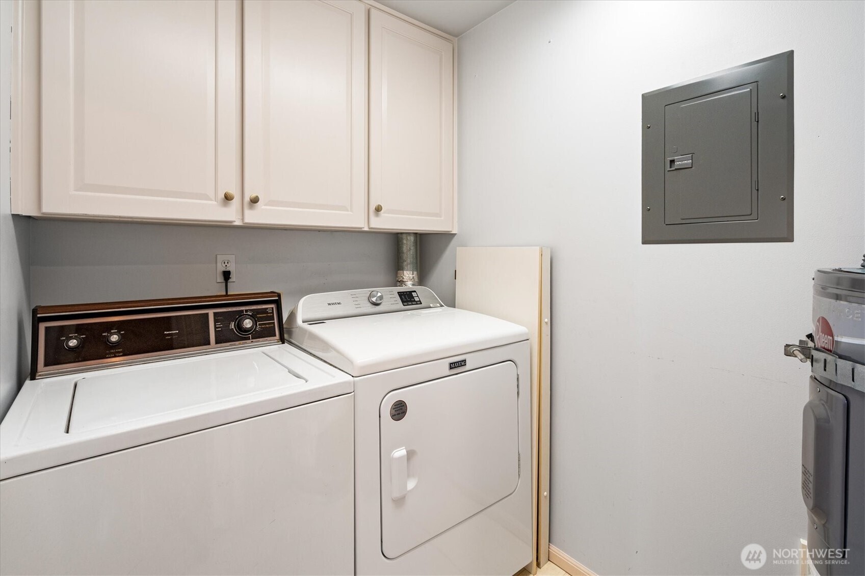 2167 Dexter Avenue 301 Property Photo 22