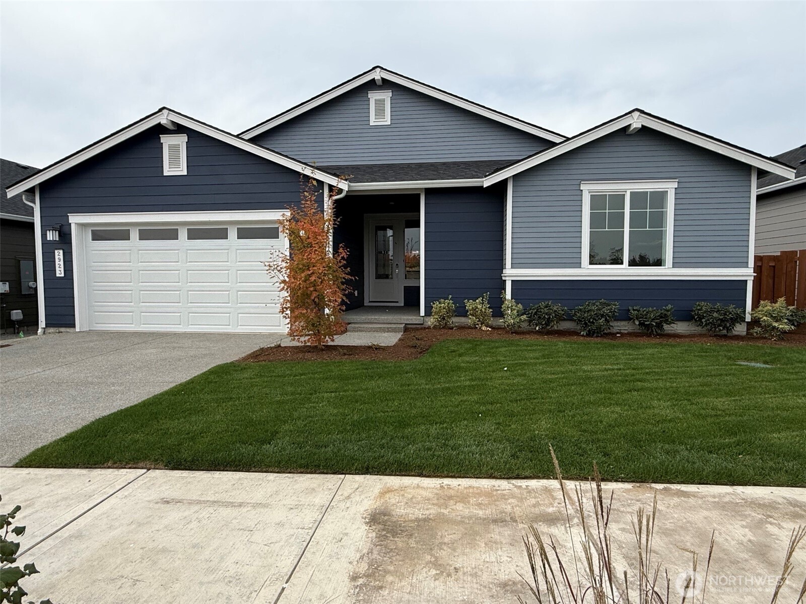 2923 Balsamroot Drive Property Photo 1