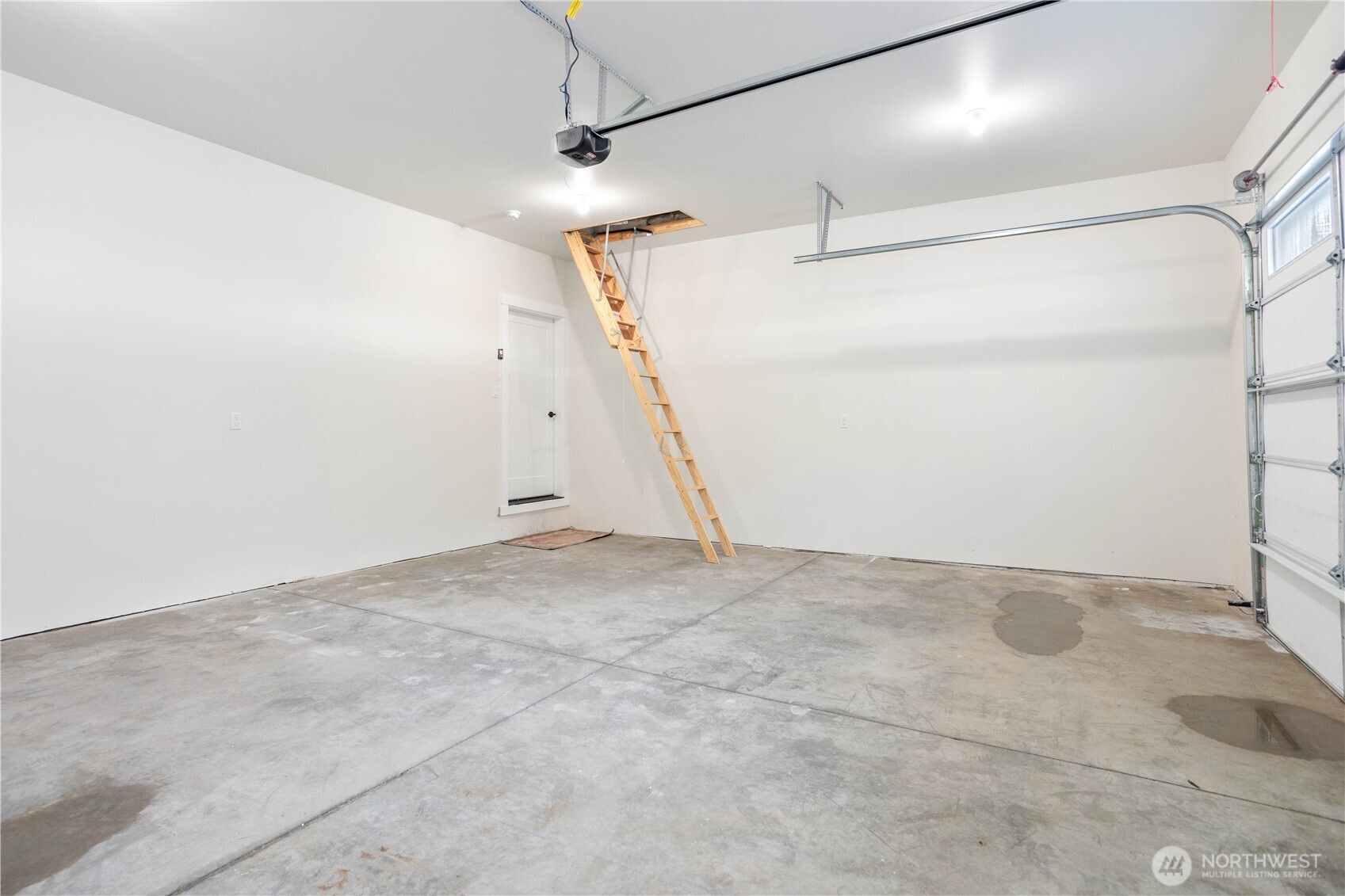 7933 Oregon Trail Property Photo 31