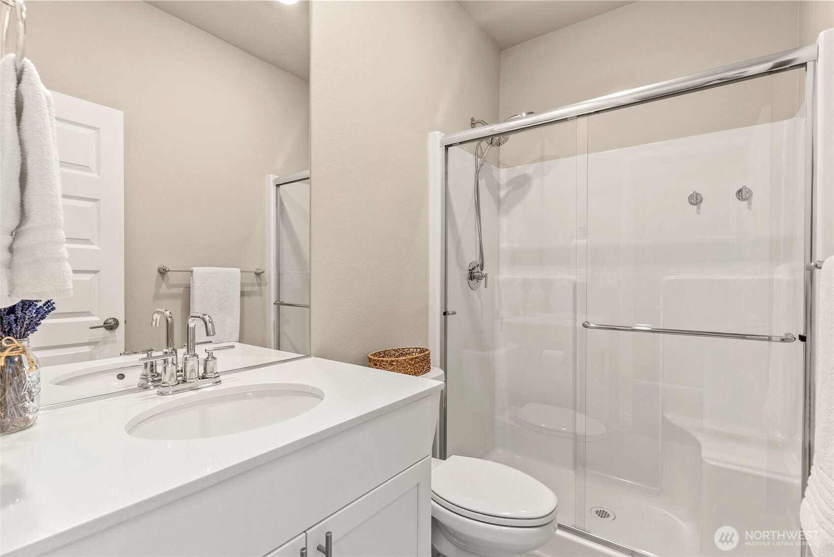 14825 Tyee Drive Property Photo 32
