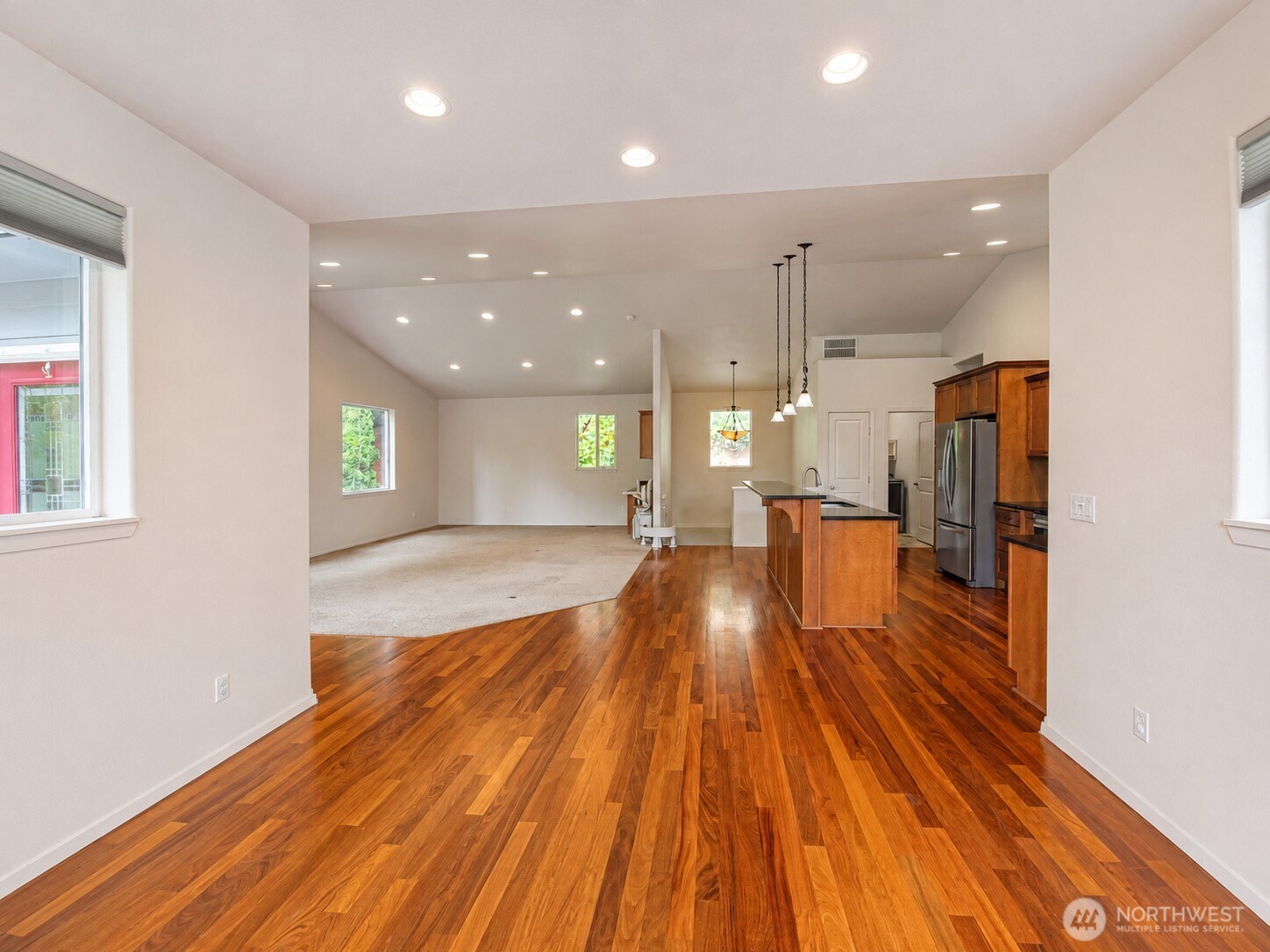 936 Stephenson Drive Property Photo 7