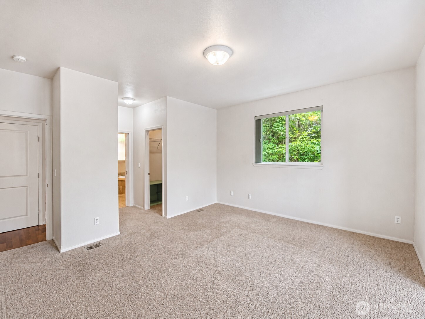 936 Stephenson Drive Property Photo 11