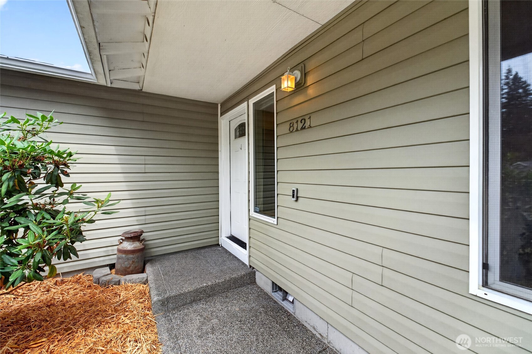 8121 349th Street Property Photo 4