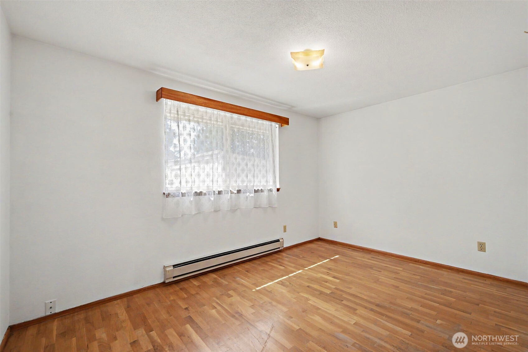 4418 S 49th Street Property Photo 19