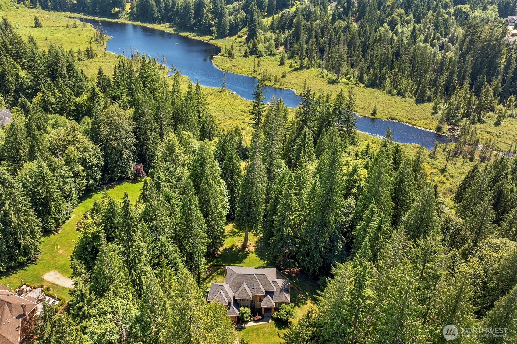 8412 E Meadow Lake Drive Property Photo 3