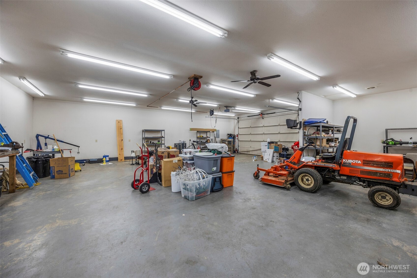 8412 E Meadow Lake Drive Property Photo 35