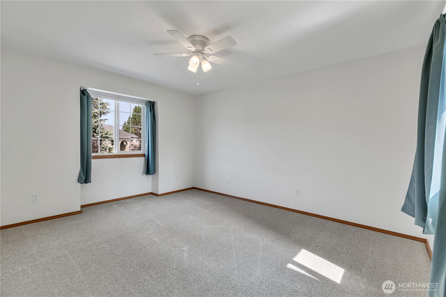 1925 19th Street Property Photo 30