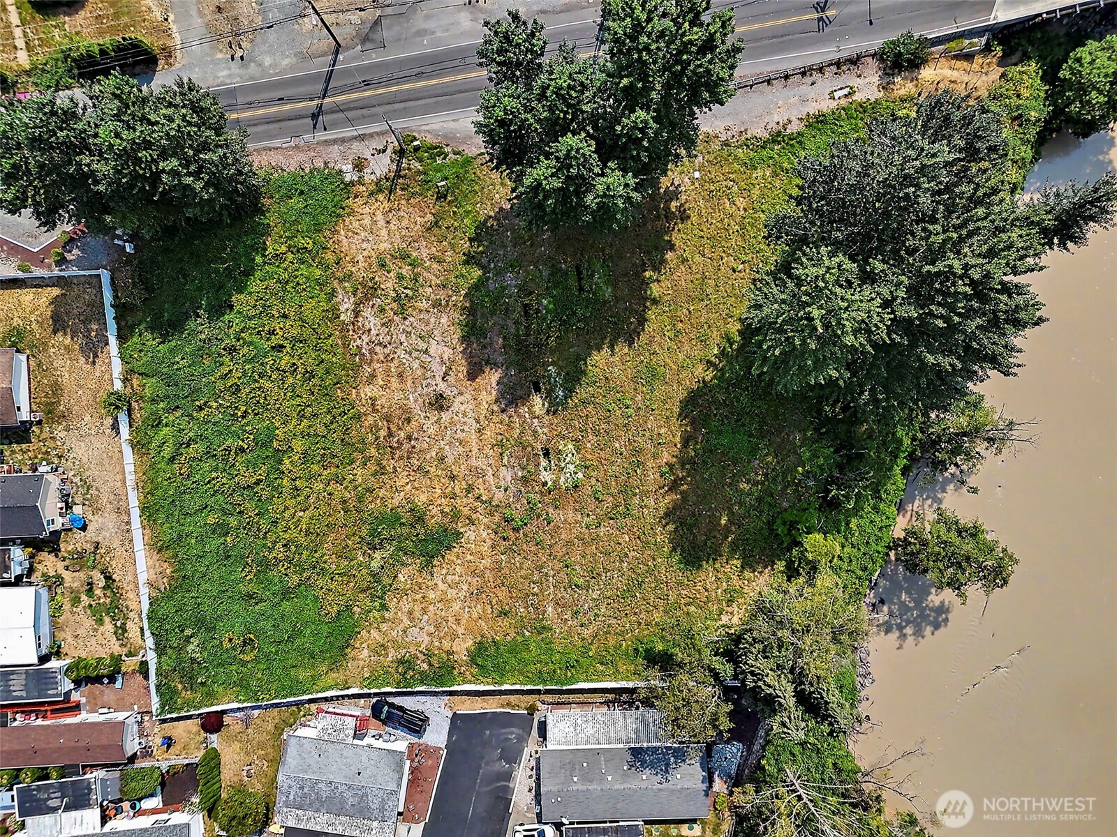 6314 Milwaukee Avenue Property Photo 1