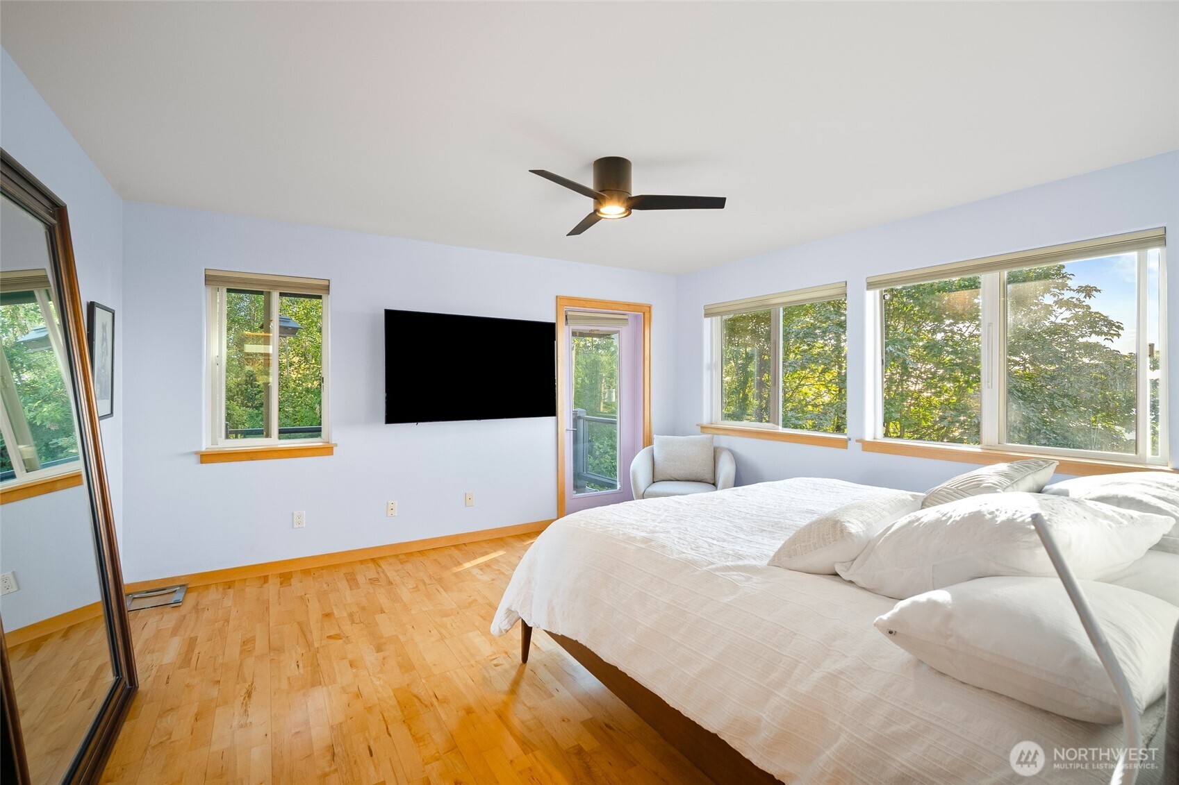106 N State Street Property Photo 24