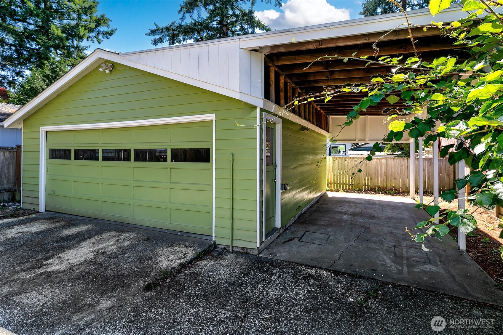 1035 Ne 91st Street Property Photo 18