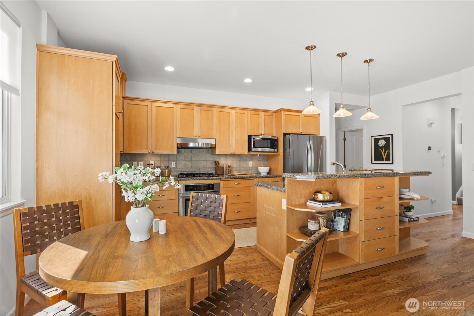 3310 162nd Place Property Photo 12