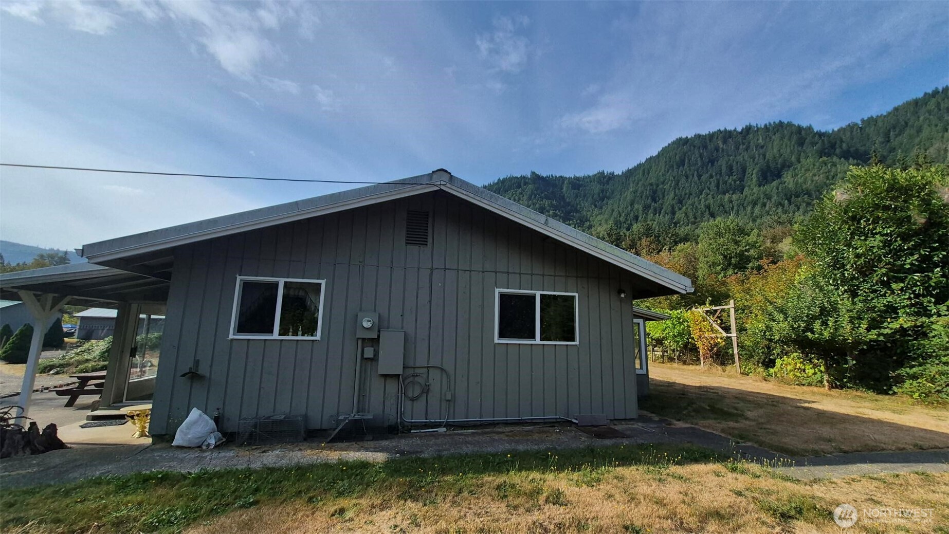 145 Tilton Drive Property Photo 3