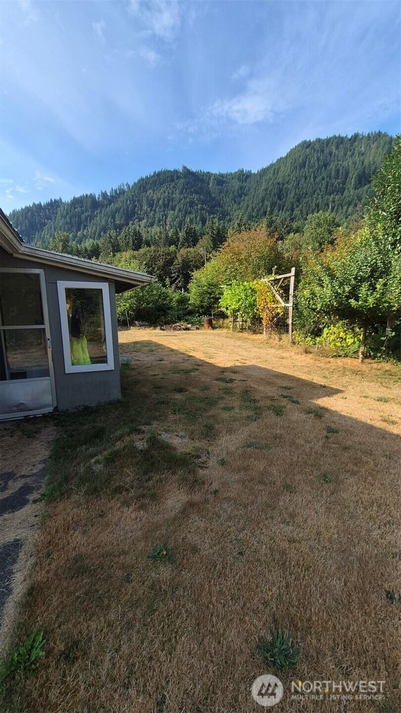 145 Tilton Drive Property Photo 4