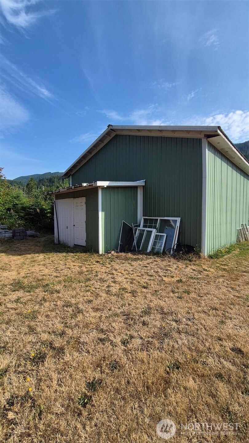 145 Tilton Drive Property Photo 11