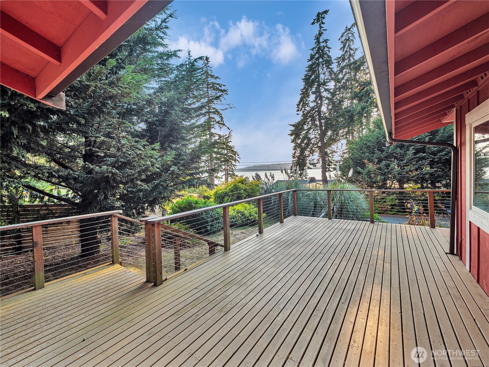 17261 Golden View Avenue Property Photo 11