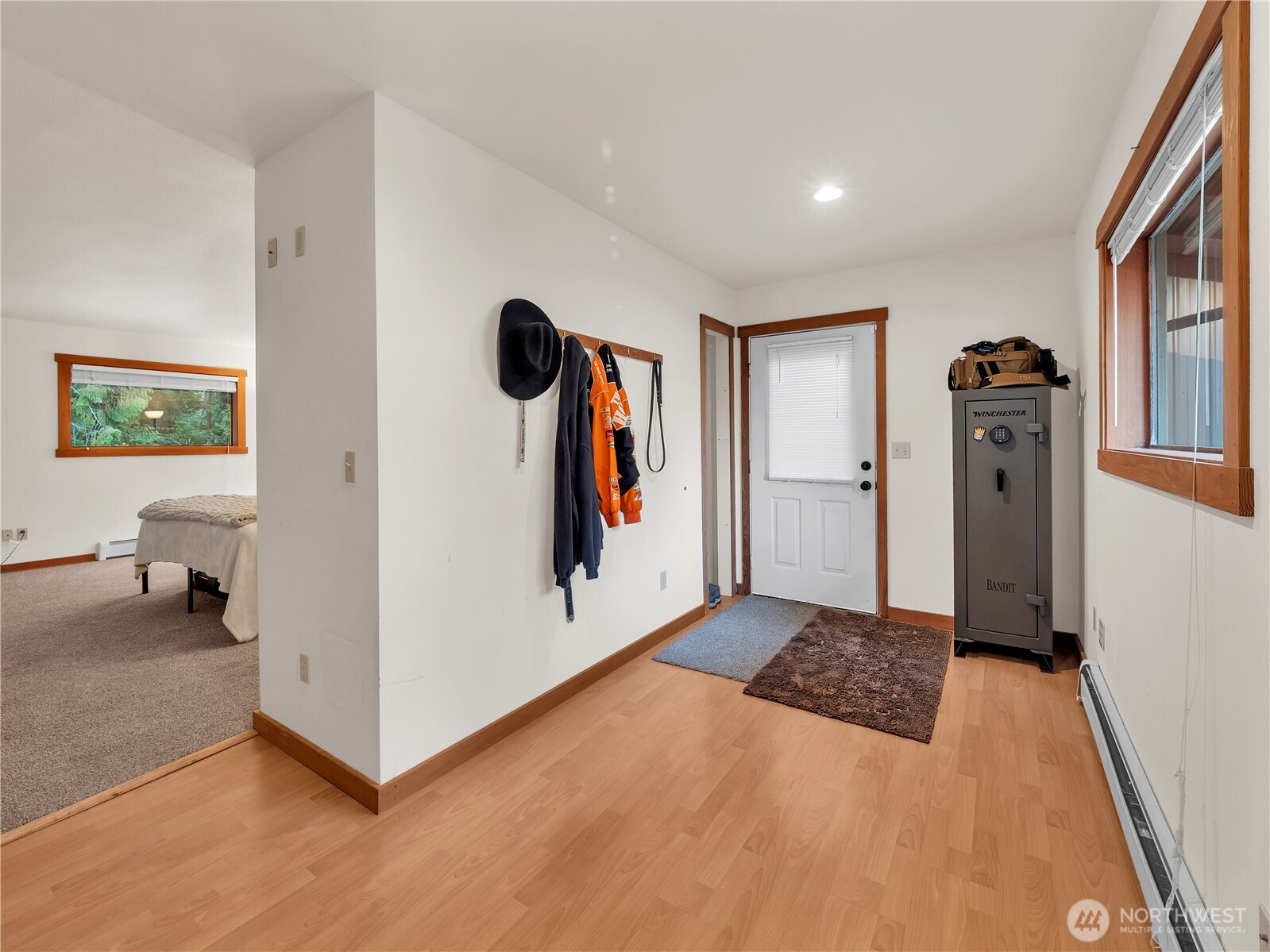 17261 Golden View Avenue Property Photo 16