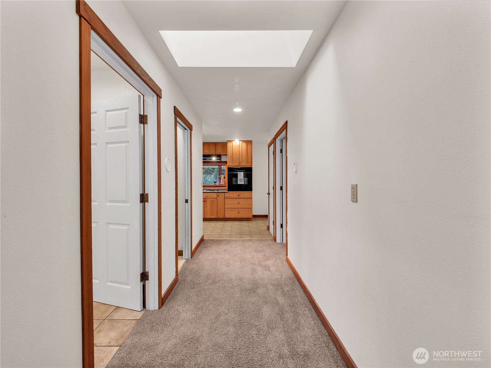 17261 Golden View Avenue Property Photo 20
