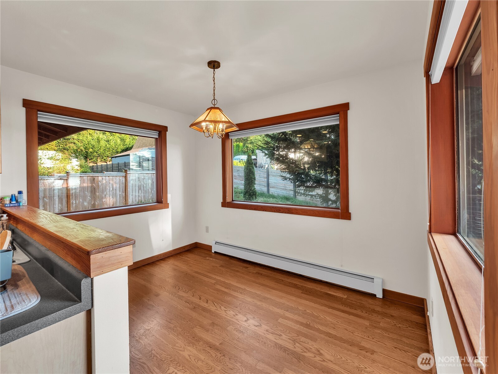 17261 Golden View Avenue Property Photo 28