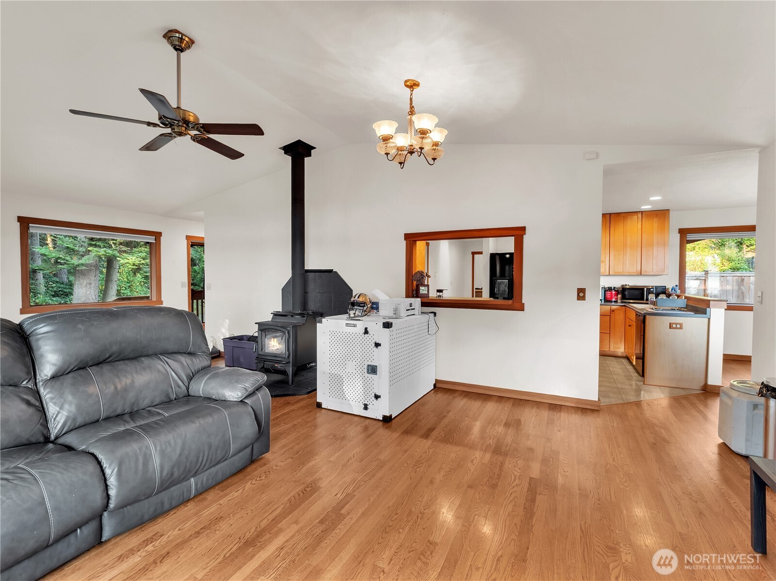 17261 Golden View Avenue Property Photo 29