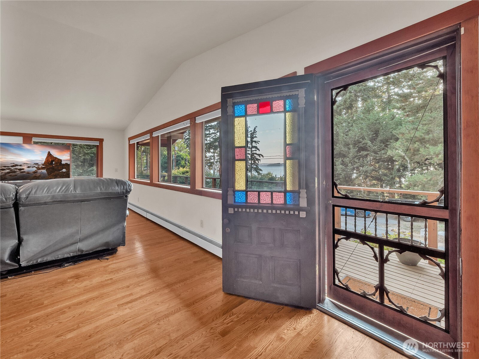 17261 Golden View Avenue Property Photo 32