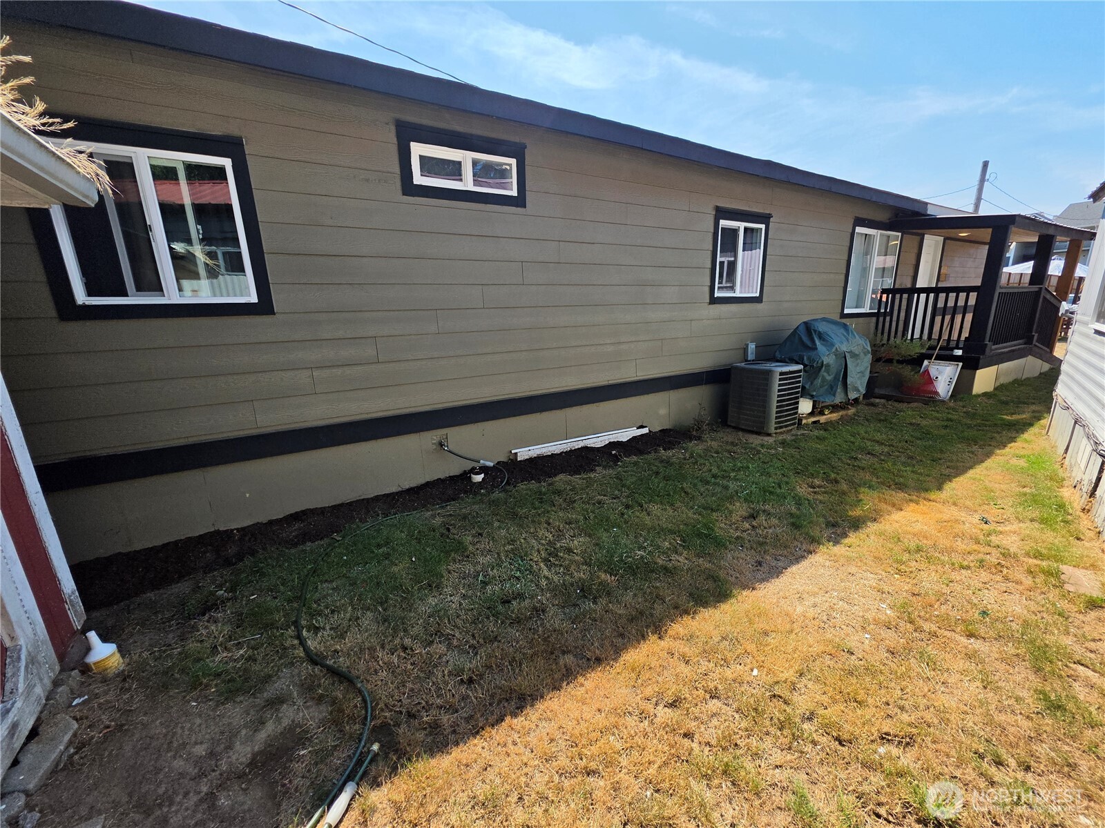898 Burr Road 30 Property Photo 19