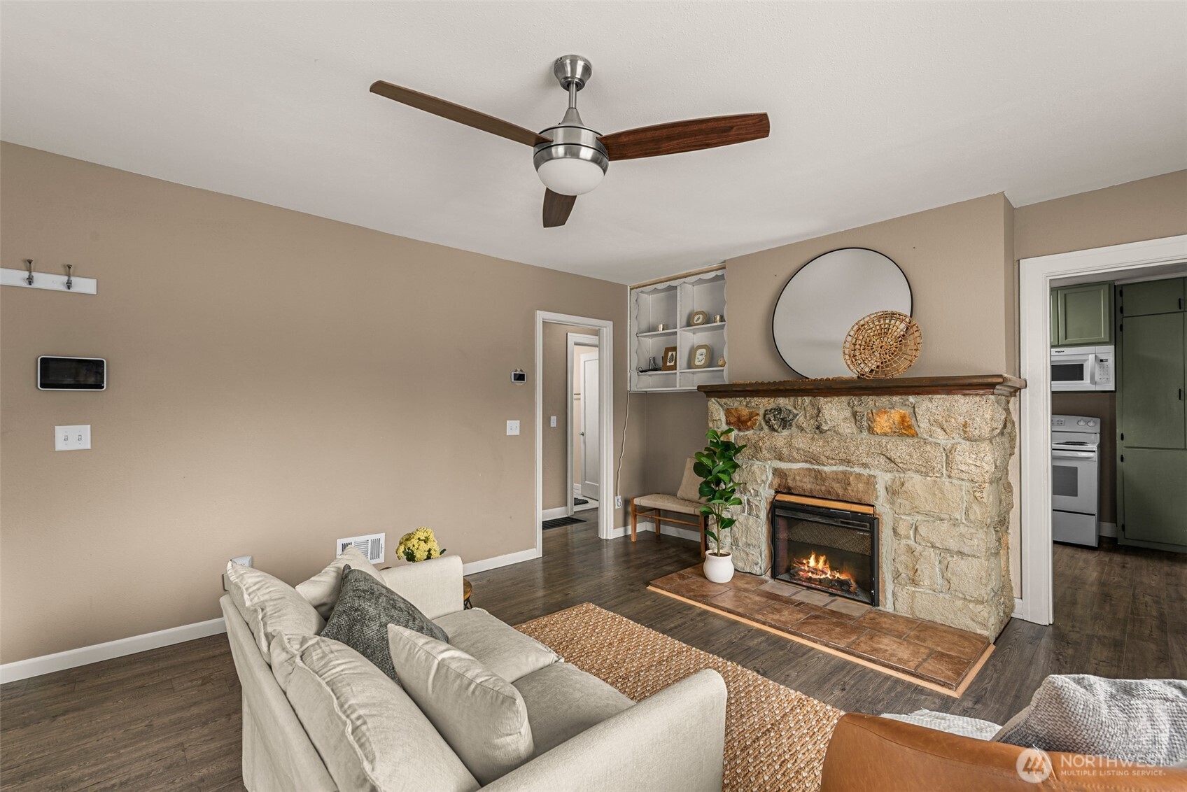 1357 Monitor Street Property Photo 3