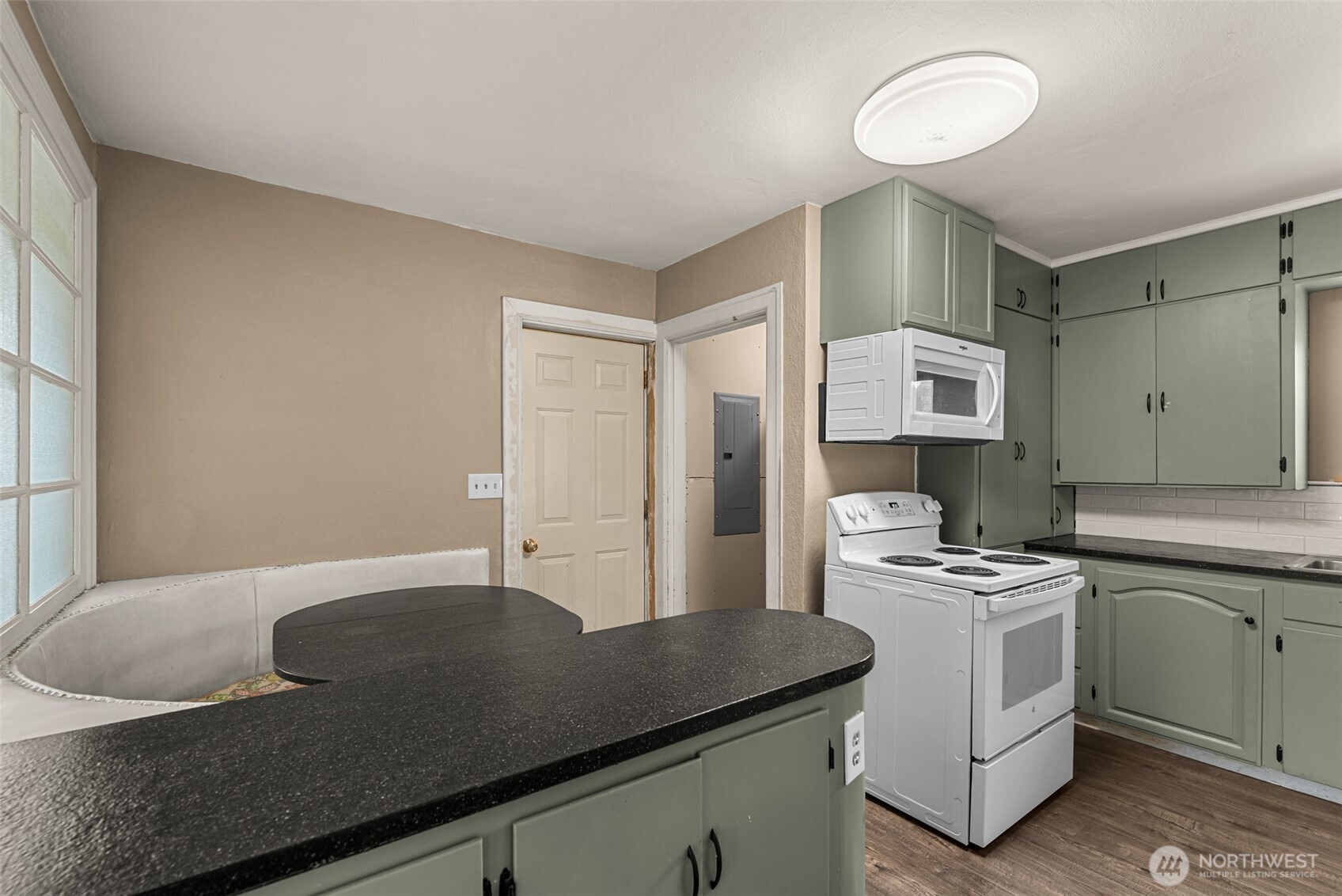 1357 Monitor Street Property Photo 9
