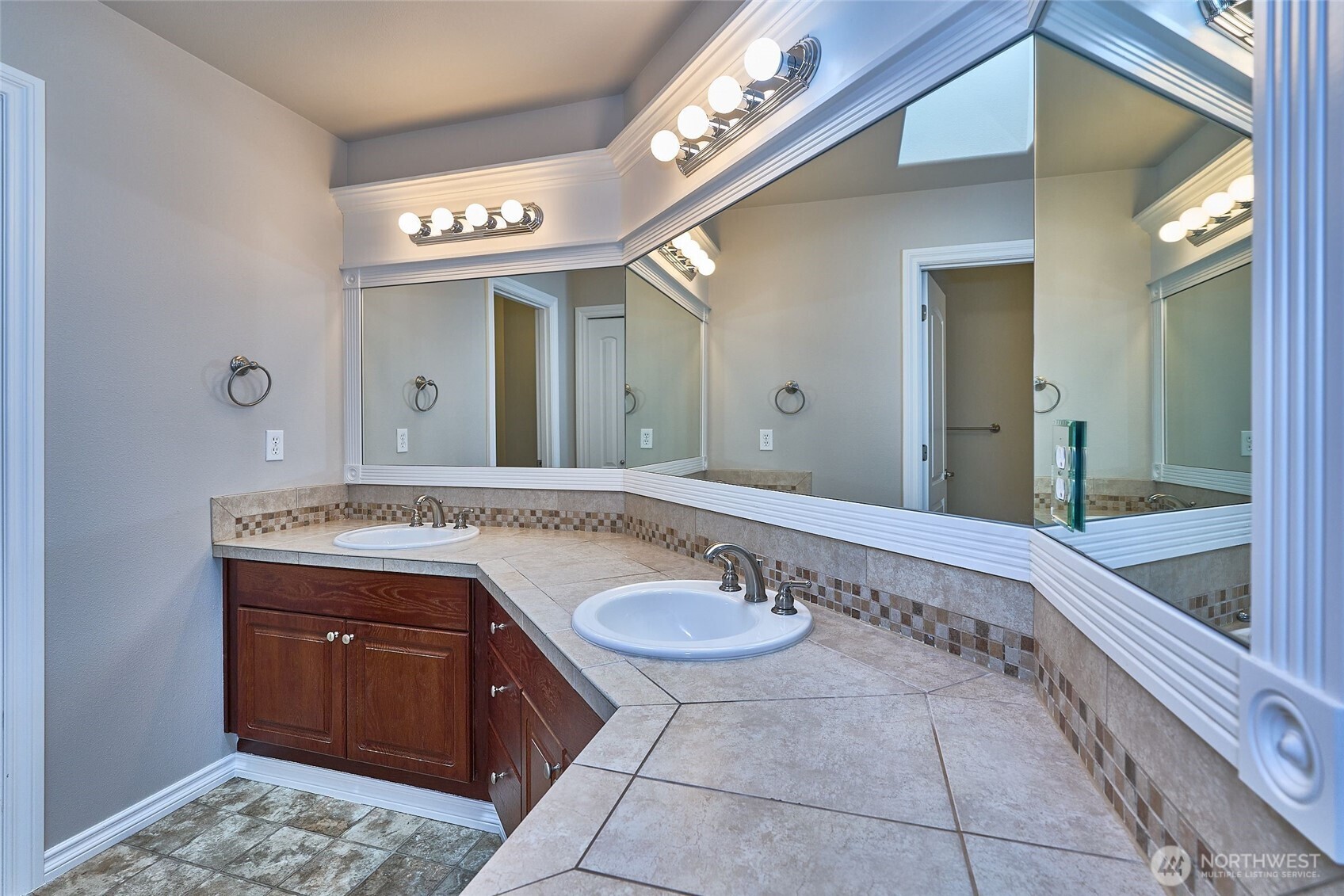 11912 Se 240th Place Property Photo 29