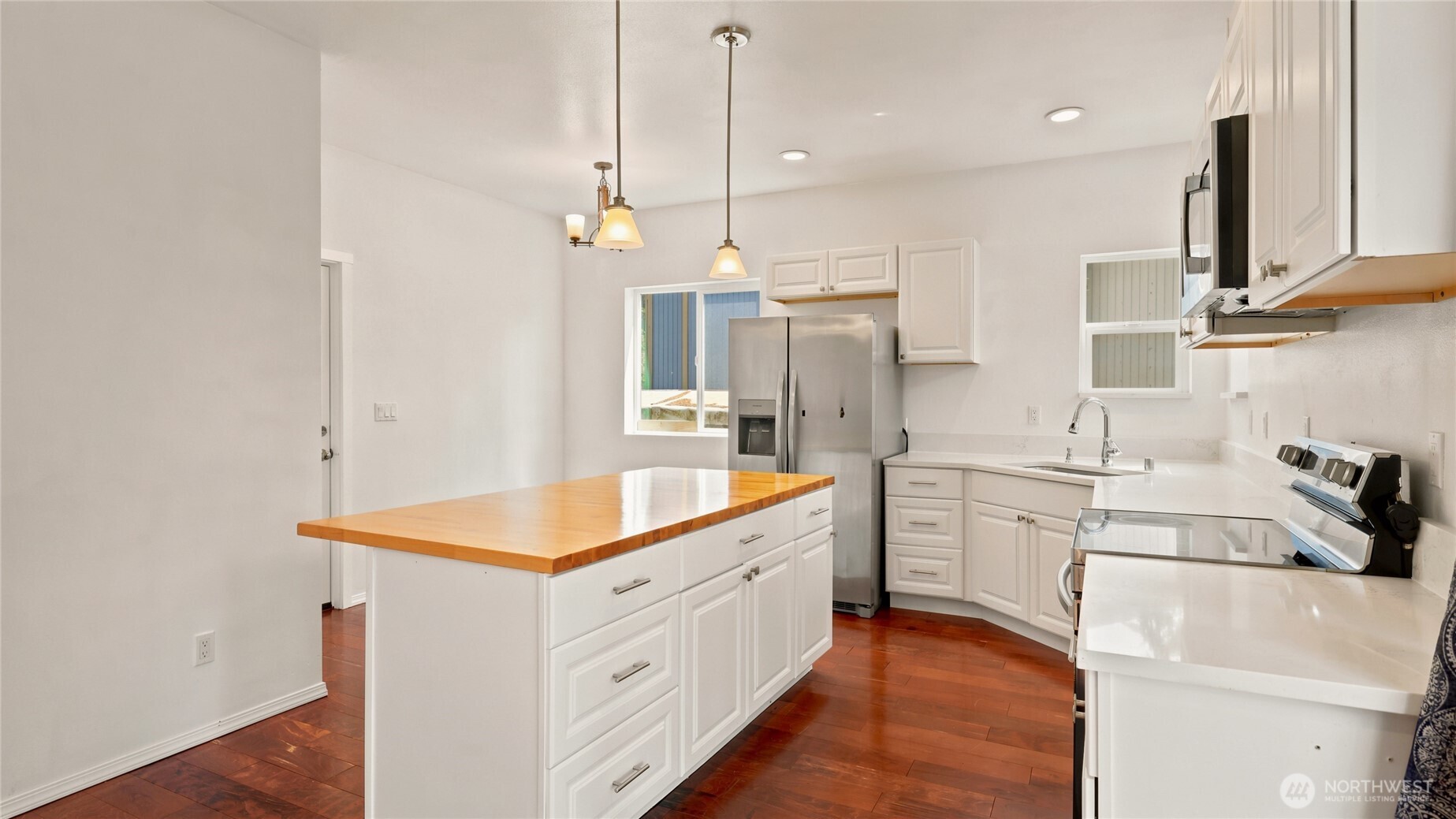 1834 S 92nd Street Property Photo 7