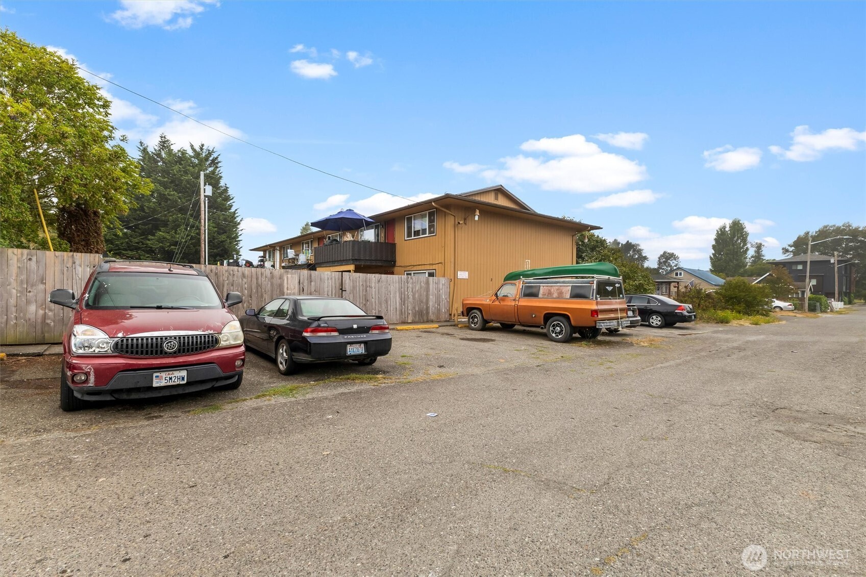 1955 Eaton Avenue Property Photo 12