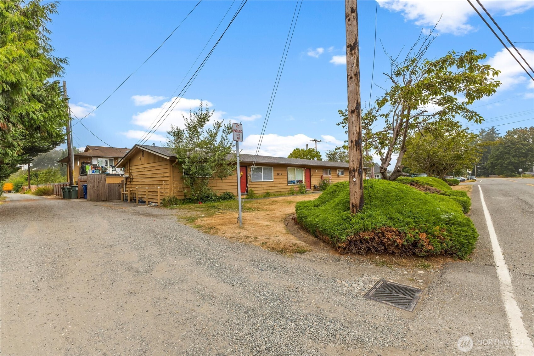 1955 Eaton Avenue Property Photo 13