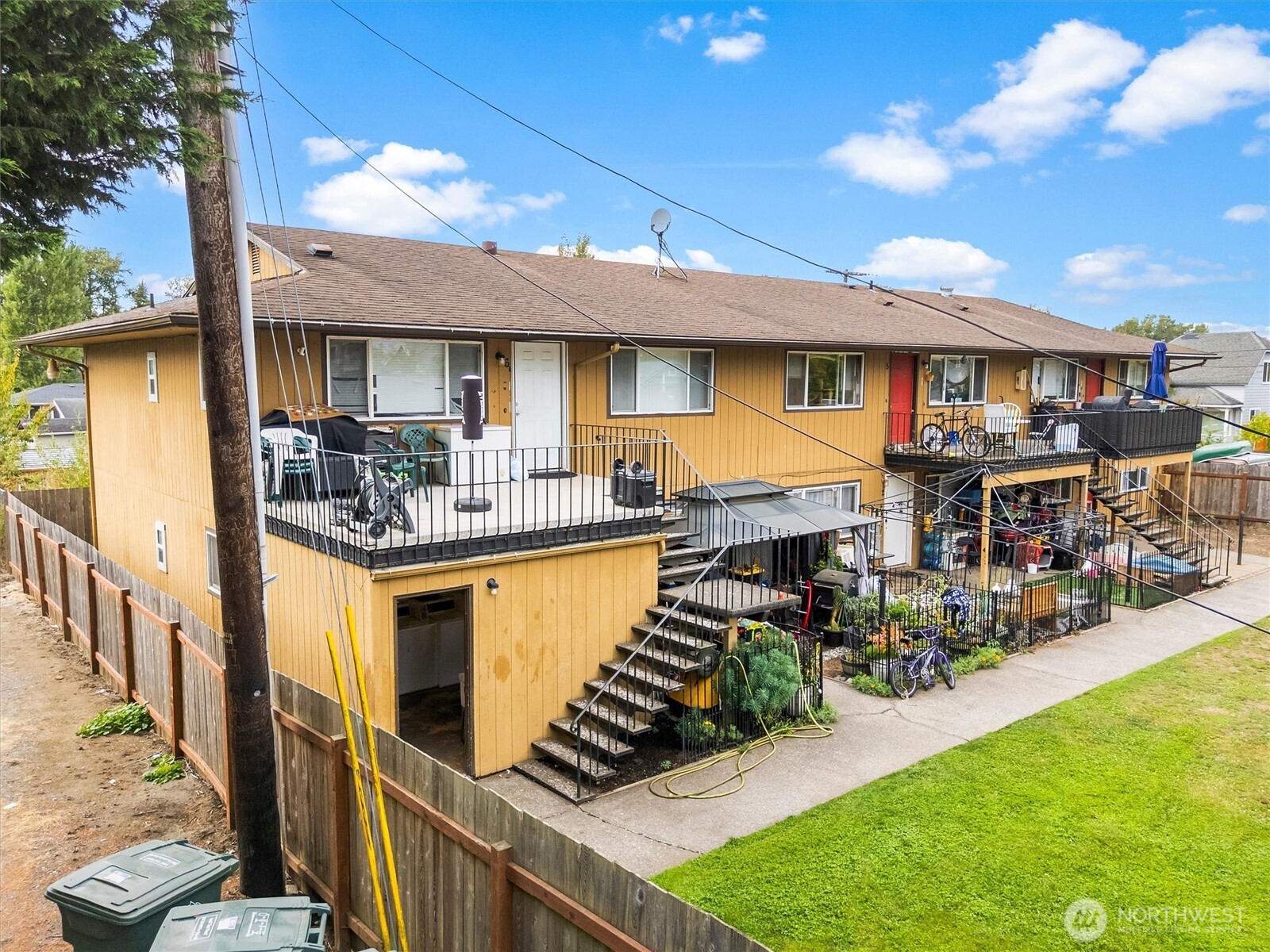 1955 Eaton Avenue Property Photo 24