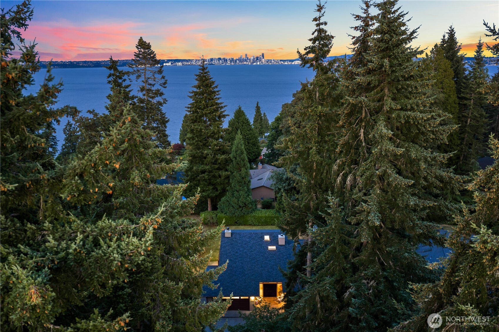 10785 Bill Point Crest Property Photo 1