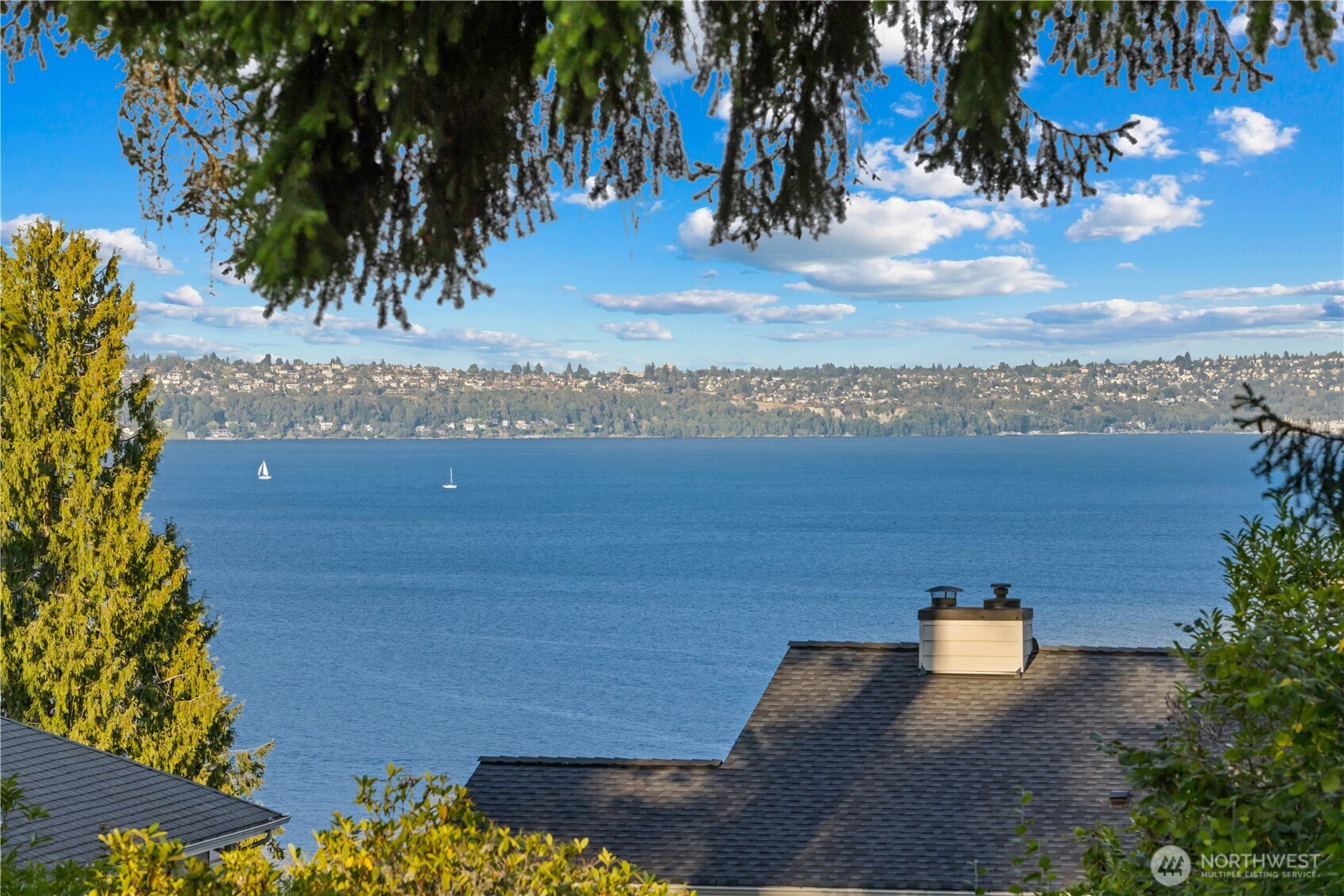 10785 Bill Point Crest Property Photo 3