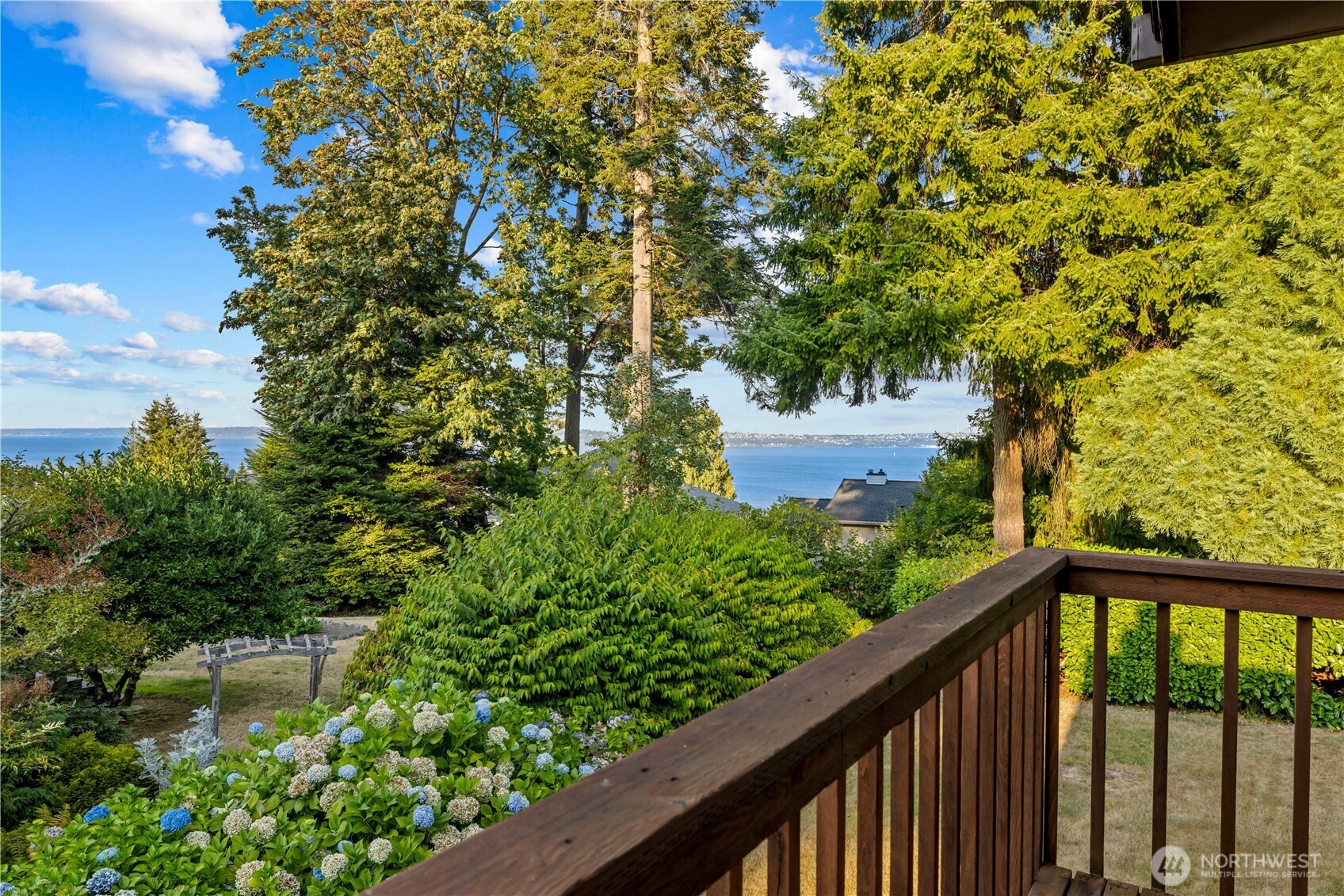 10785 Bill Point Crest Property Photo 23